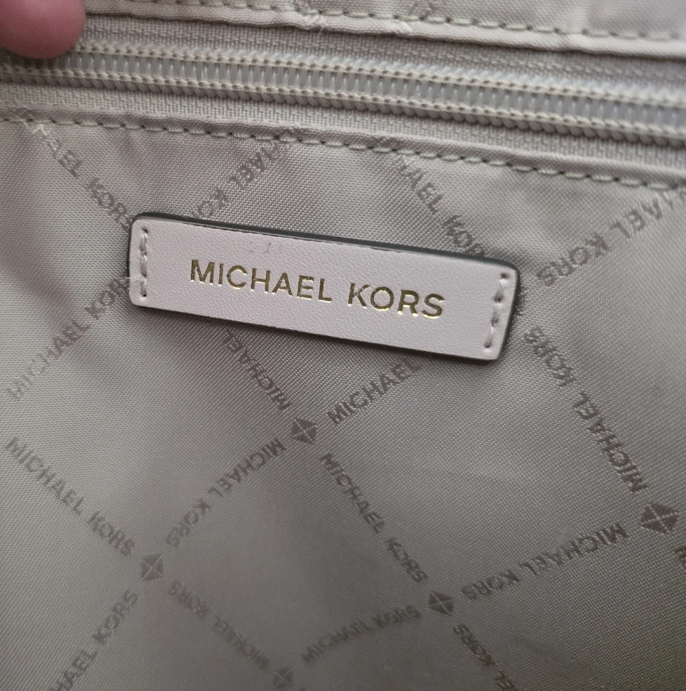 Michael Kors LG Commuter Tote/Laptop Bag Powder Blush Pink Leather+New MK Charm - Picture 13 of 16
